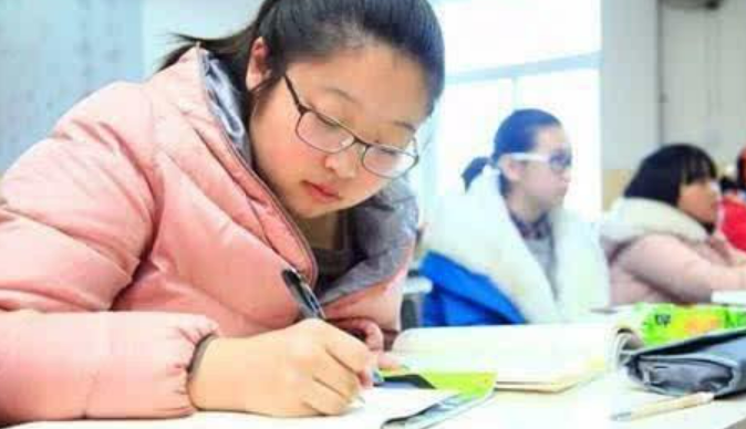  波鸿保级生死战，绝平进球引发争议  